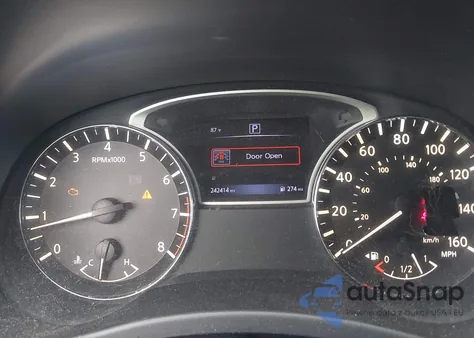 2017 Nissan Pathfinder Sv z USA, uszkodzony, nr VIN 5N1DR2MN8HC631688